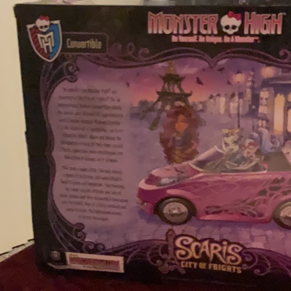 New Monster High Scaris City Of Frights Convertible (Mattel 2012) Collectabl